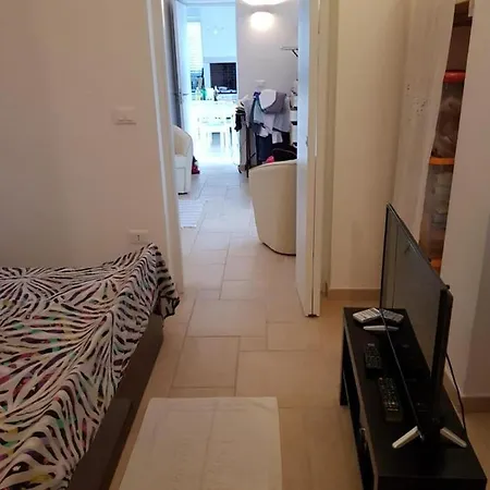 Villa Ostuni, Villa Roma con piscina, max 10 pax *