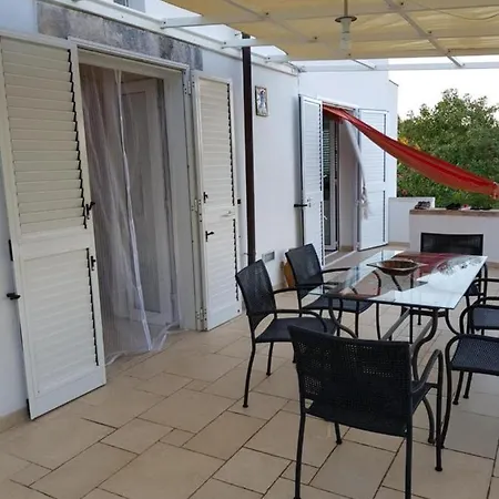 Ostuni, Villa Roma con piscina, max 10 pax Villa Ostuni