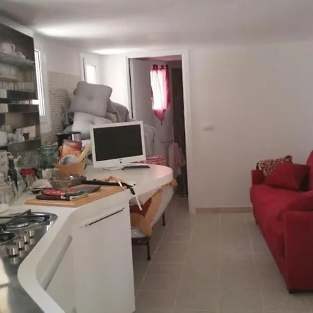 Ostuni, Villa Roma con piscina, max 10 pax Villa