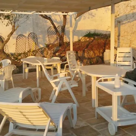 Ostuni, Villa Roma con piscina, max 10 pax Villa