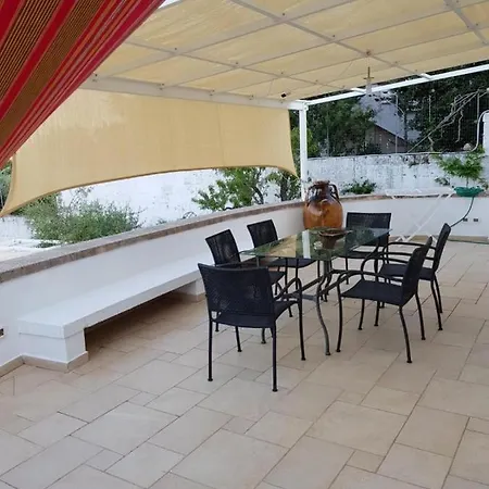 Ostuni, Villa Roma con piscina, max 10 pax Ostuni