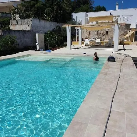 Villa Ostuni, Villa Roma con piscina, max 10 pax