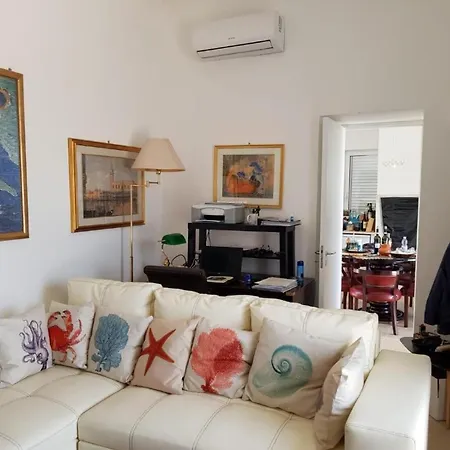 Ostuni, Villa Roma con piscina, max 10 pax *