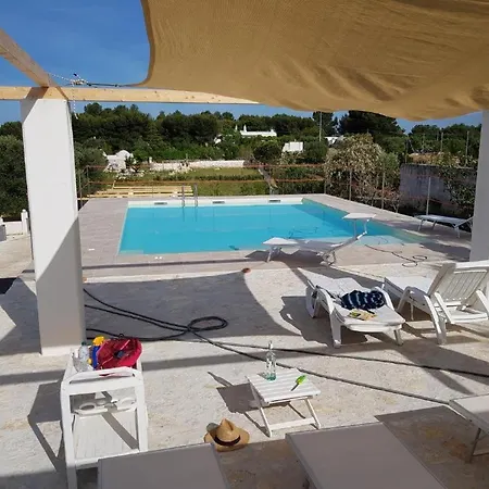 Ostuni, Villa Roma con piscina, max 10 pax *