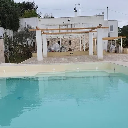 Ostuni, Villa Roma con piscina, max 10 pax
